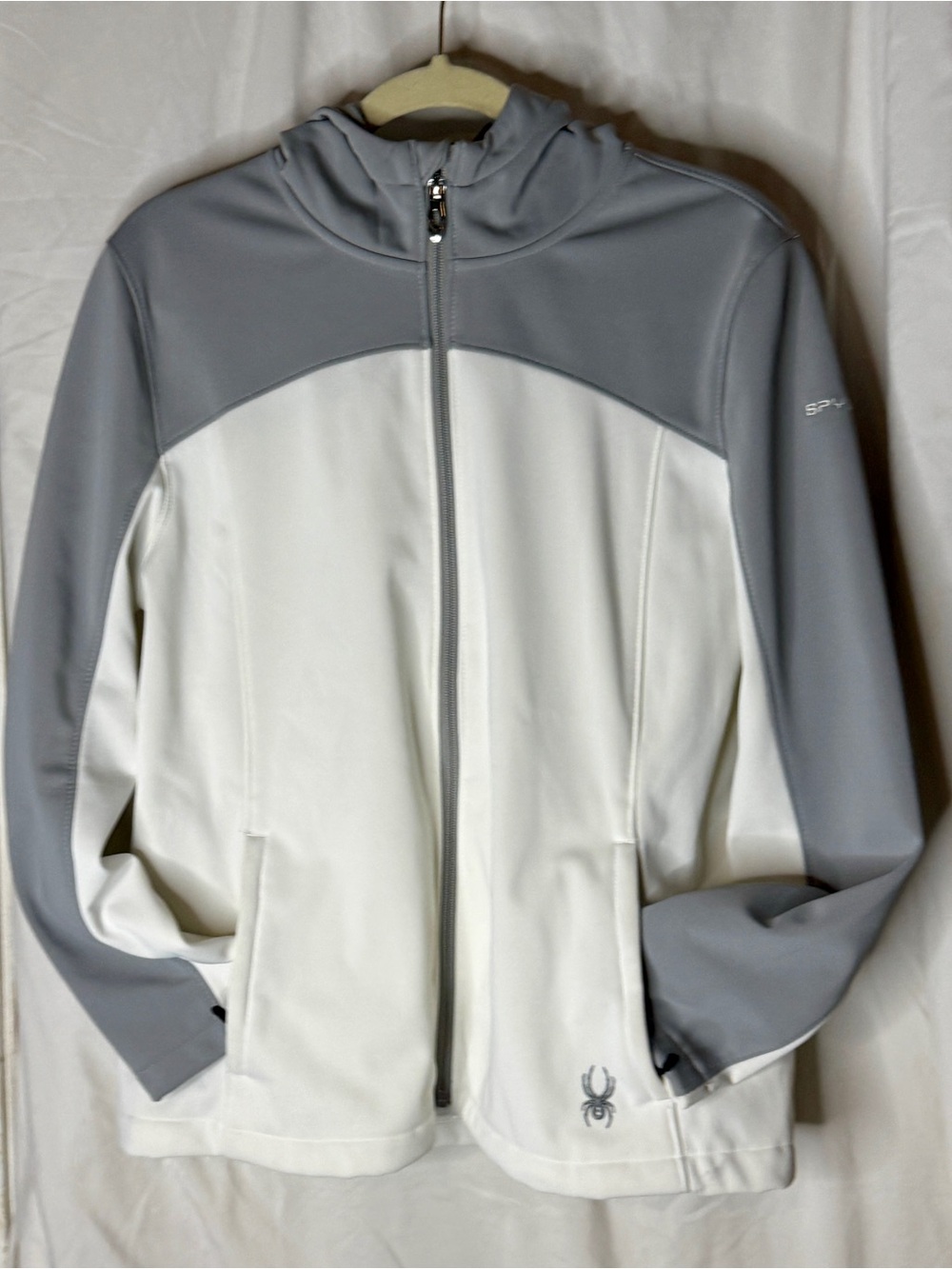 Spyder Women's Two-Tone Gray & White Utility Softshell Jacket